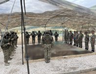Министр обороны понаблюдал за учениями командо в Ходжавенде (ФОТО/ВИДЕО)