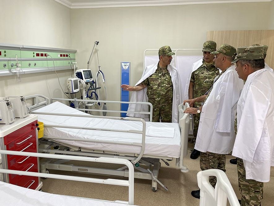 Министр обороны Азербайджана принял участие в открытии нового военного госпиталя на территории Ходжавендского района (ФОТО/ВИДЕО)