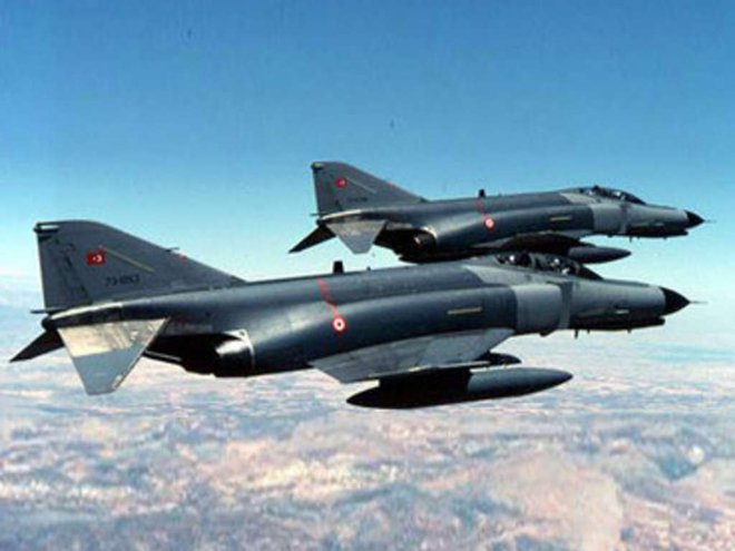ВВС Турции нейтрализовали двух террористов на севере Ирака