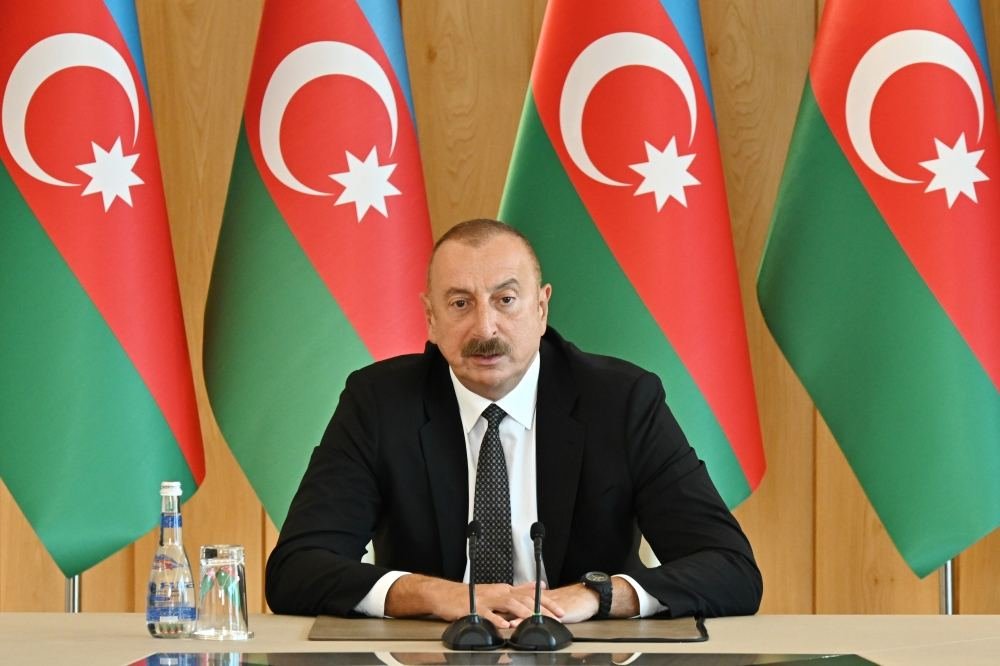 Президент Ильхам Алиев: Проводятся большие работы для привлечения ветеранов войны к активной работе
