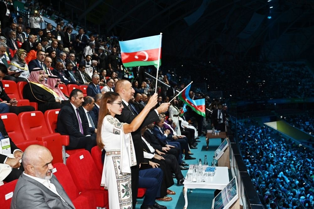 Президент Ильхам Алиев и Первая леди Мехрибан Алиева приняли участие в церемонии открытия V Игр исламской солидарности в Конье (ФОТО)