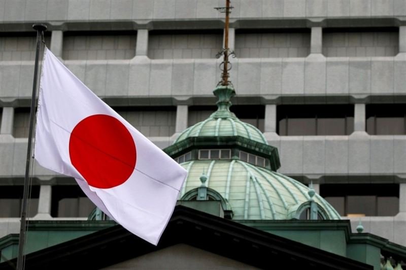 В Японии правительство ушло в отставку в полном составе