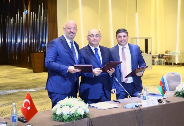 "Bakü-Tiflis-Kars"ta gümrük işlemlerinin kolaylaştırılması için anlaşma imzalandı