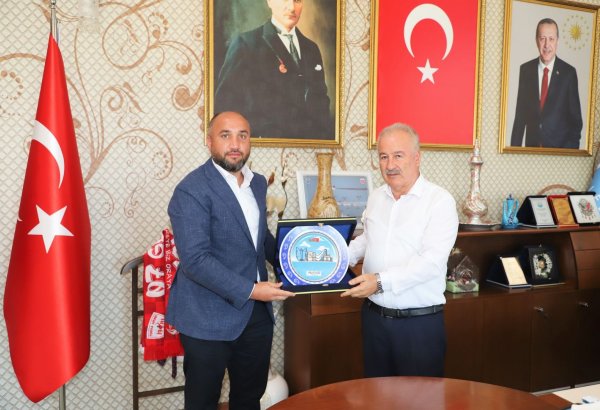 Глава MÜSİAD Azerbaycan провел ряд встреч в Турции