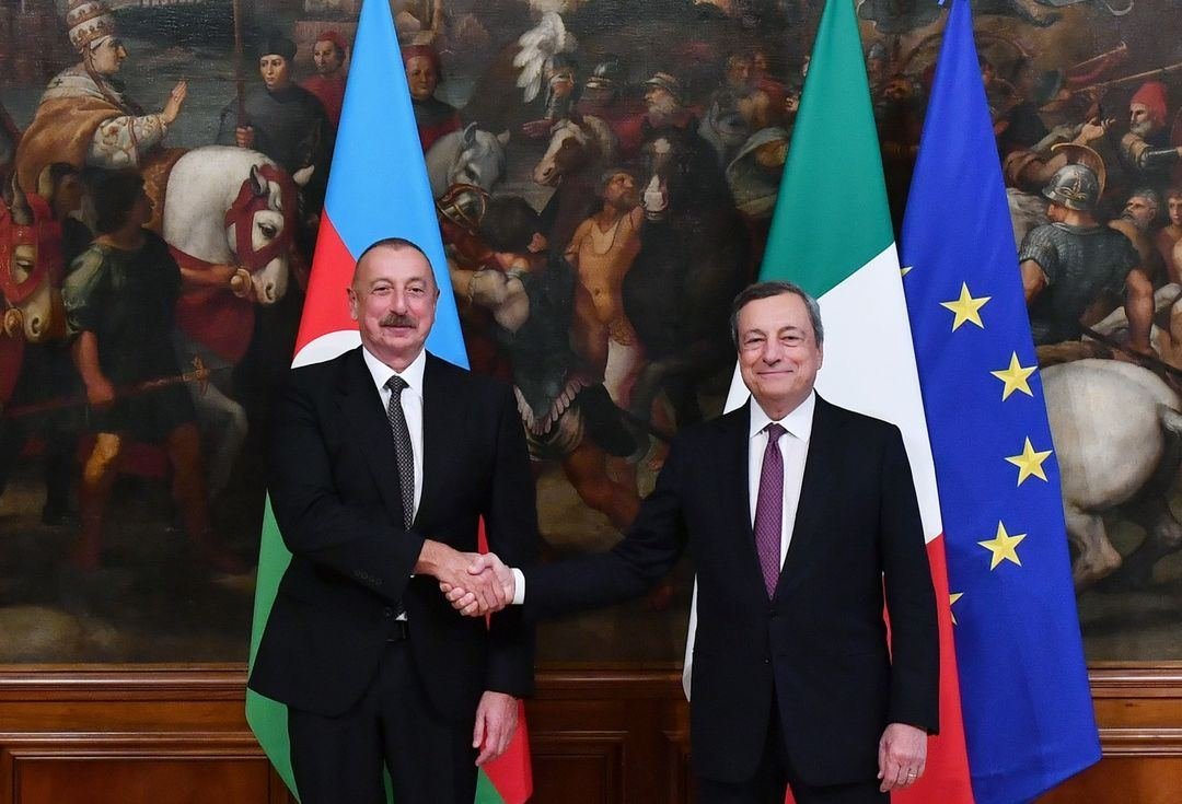 Prezident İlham Əliyev İtaliya Nazirlər Şurasının sədri Mario Draqi ilə görüşüb