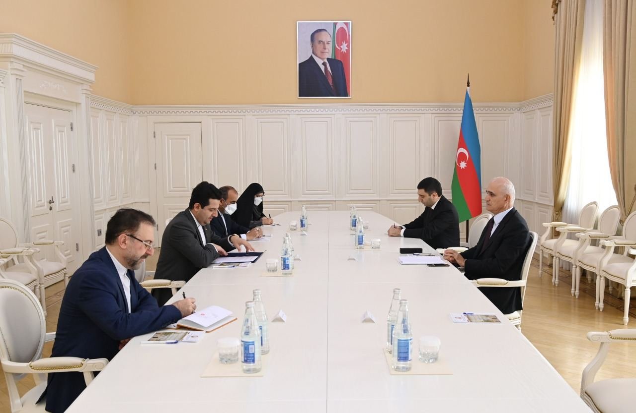 Azerbaijan, Iran discuss issues of economic cooperation