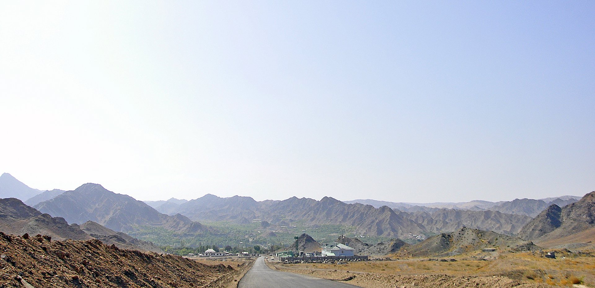 Kırgız-Tacik sınırındaki çatışmayı olayların içinde kalan köylüler anlattı
