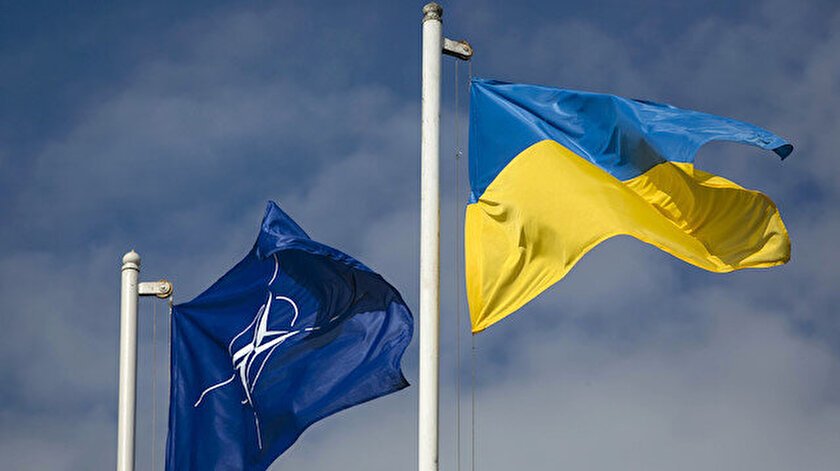 НАТО проведет экстренное заседание по запросу Украины