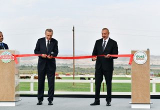 Президенты Азербайджана и Турции приняли участие в открытии первого этапа комплекса умного сельского хозяйства «Агропарк Dost» в Зангилане