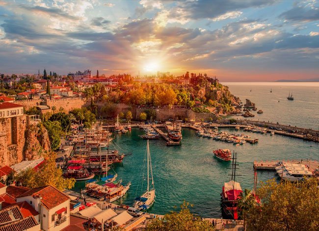 Nearly 13 mln foreign tourists visit Antalya