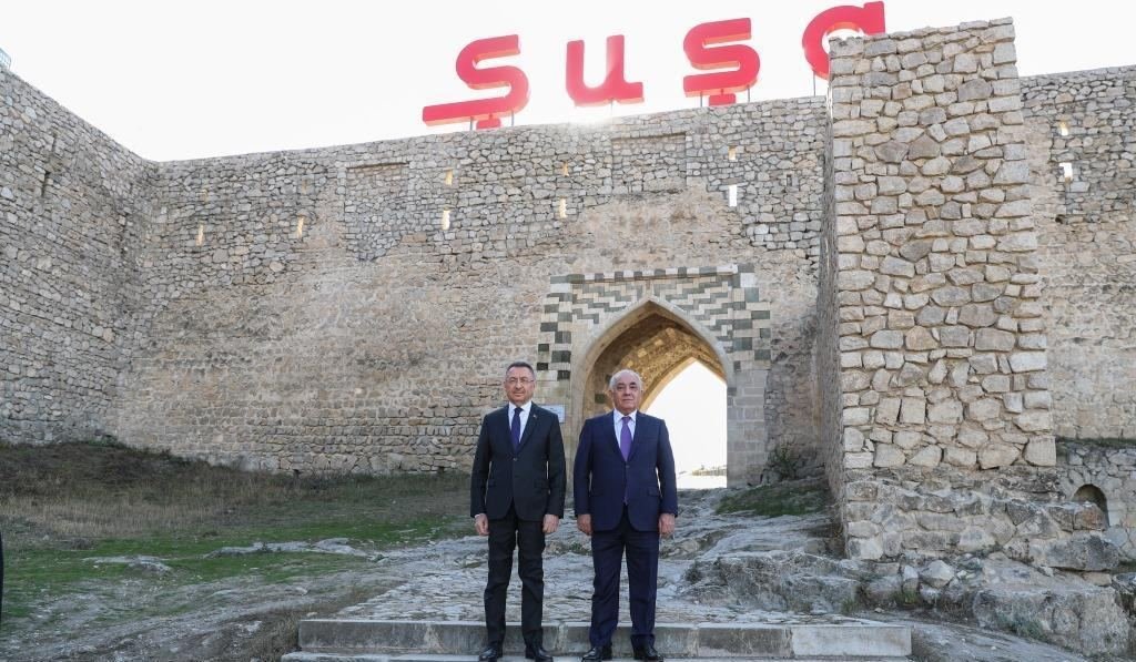 Azerbaijani PM, Turkish VP pay visit to liberated Shusha (PHOTO)