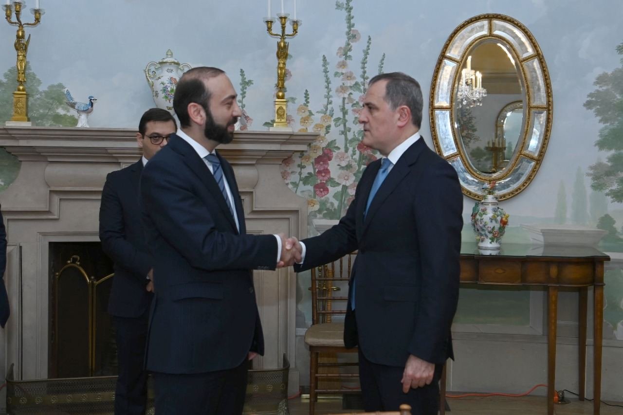 FMs of Azerbaijan and Armenia agree to hold another meeting in coming weeks