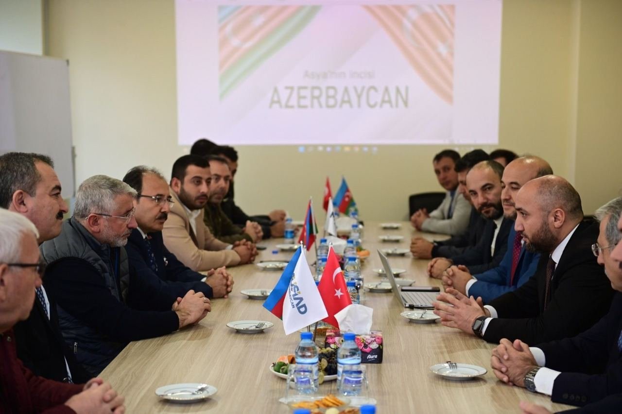 Turkish delegation discusses investment opportunities in Karabakh (PHOTO)