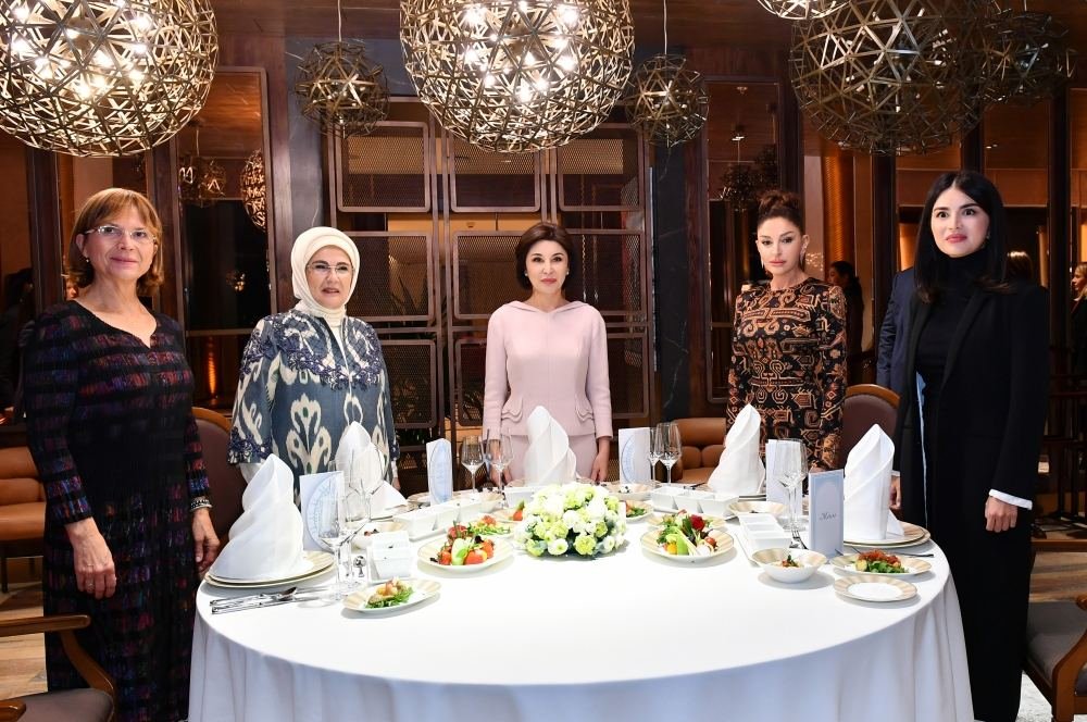First Lady Mehriban Aliyeva attends dinner organized in Samarkand (PHOTO/VIDEO)