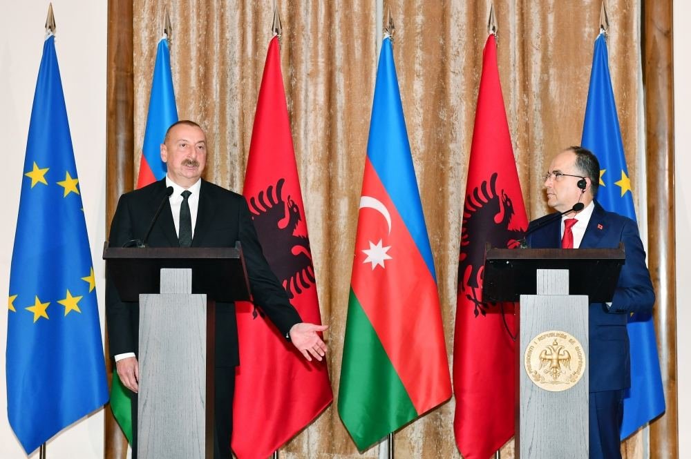 Prezident İlham Əliyev: Bu gün Azərbaycan qazı Avropanın enerji təhlükəsizliyinə öz töhfəsini verir