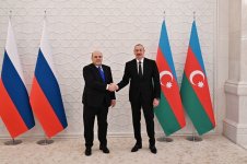 President Ilham Aliyev, Prime Minister of Russia Mikhail Mishustin hold expanded meeting (PHOTO)