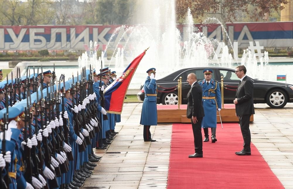 Prezident İlham Əliyevin Belqradda rəsmi qarşılanma mərasimi olub
