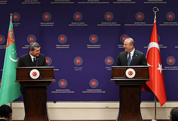 Bakan Çavuşoğlu: Arzumuz Türkmenistan'ın da TDT'ye tam üye olması