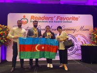 Rövşən Abdullaoğluna “Readers’ Favorite” beynəlxalq kitab müsabiqəsinin qızıl medalı təqdim olunub