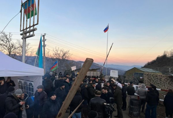 Rusiya sülhməramlılarının müvəqqəti yerləşdirildiyi zonada etiraz aksiyasının üçüncü günü