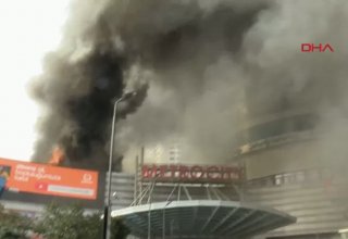 Fire breaks out in shopping mall in Beshiktash