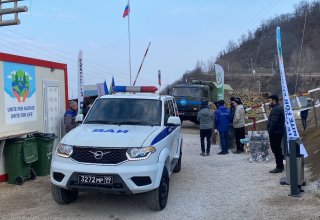 По Лачинской дороге в очередной раз беспрепятственно проехали машины снабжения российских миротворцев