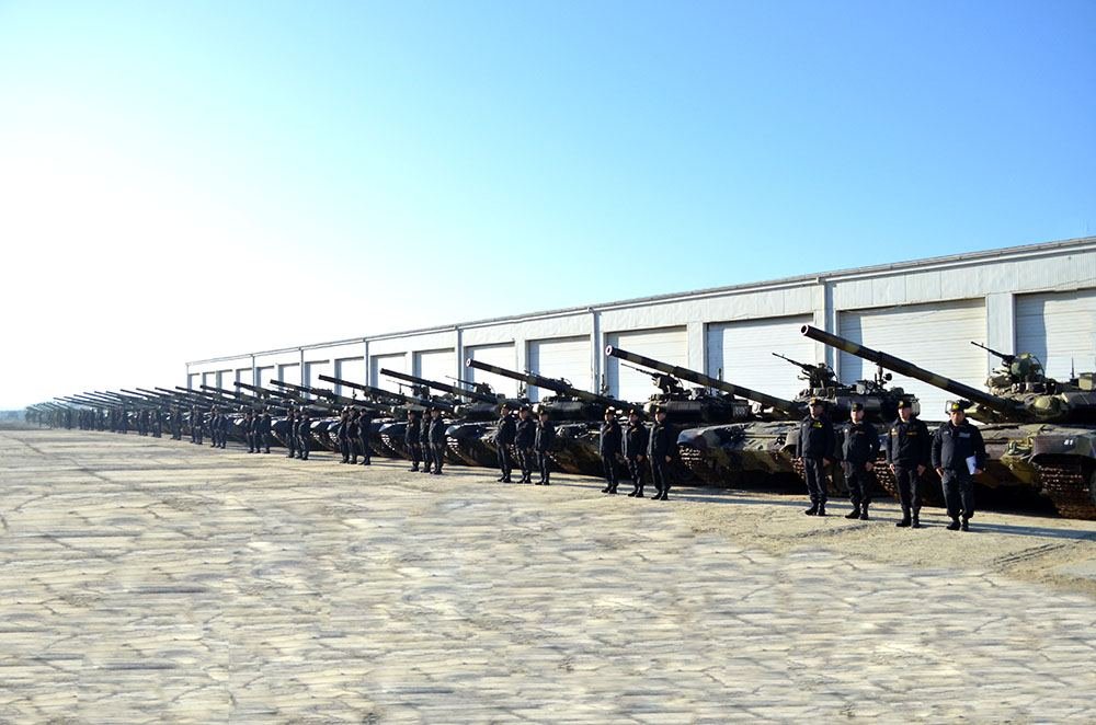 Azerbaijani Defense Ministry presents review of events of last week