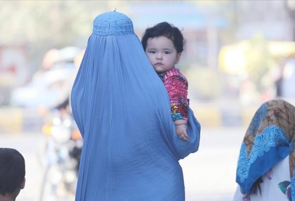 İİT, Afganistan'daki kadınların durumu ve ekonomik krizi görüştü