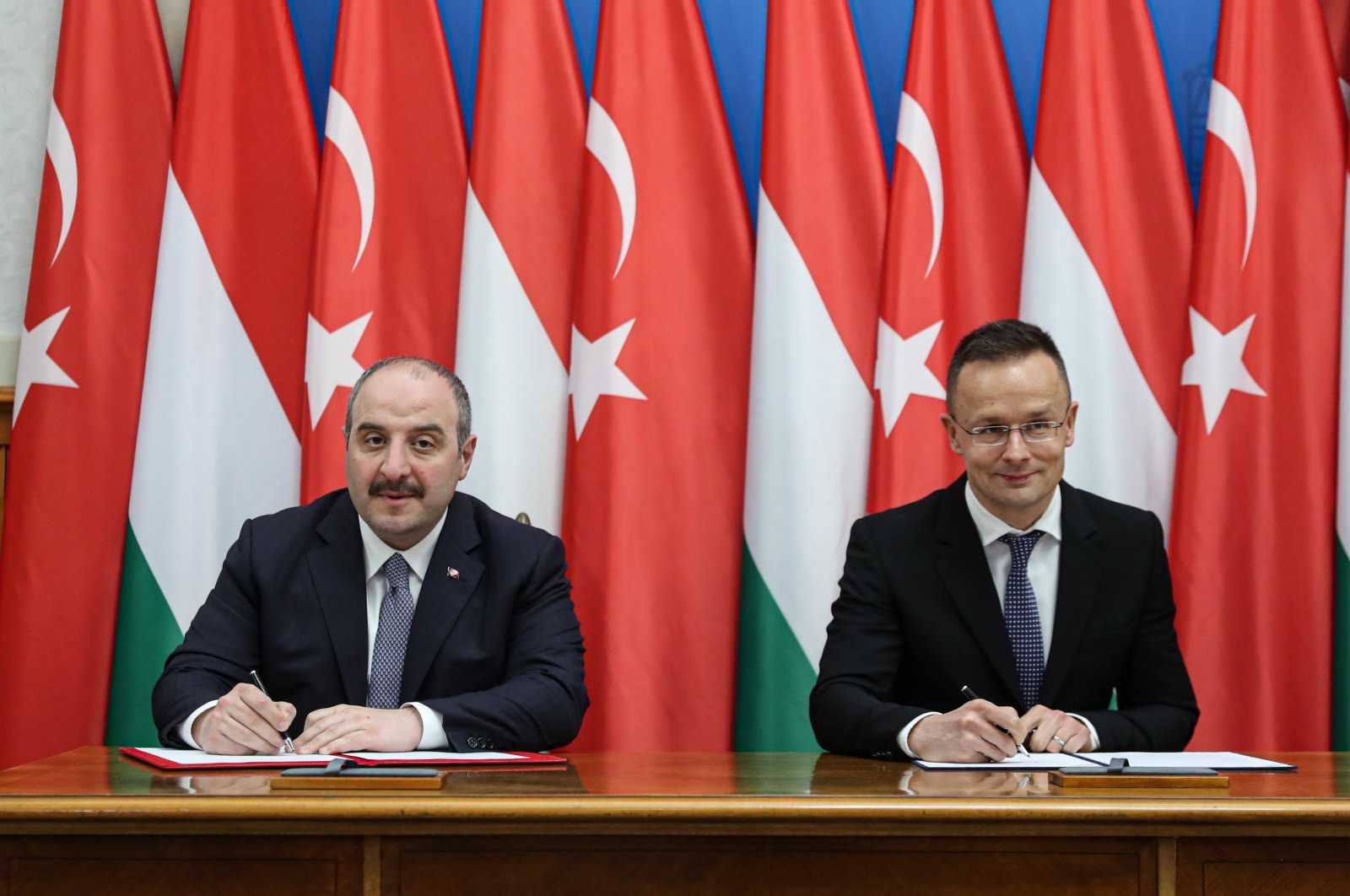 Türkiye can supply Hungary with HIMARS alternatives: Minister