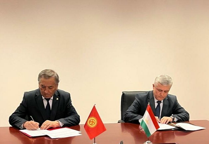 В Душанбе состоялись очередные встречи топографических групп Кыргызстана и Таджикистана