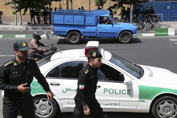 Attacker of Azerbaijani Embassy in Iran was with two young children - Tehran police