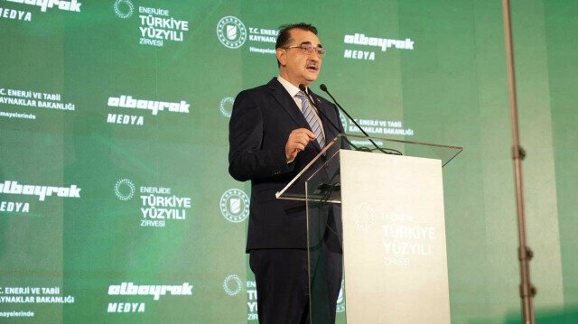 Турция и Оман подписали 10-летнее соглашение о ежегодных поставках СПГ