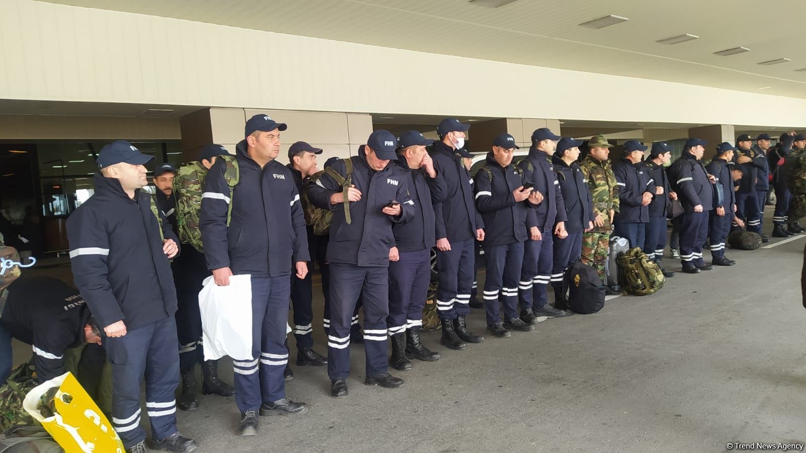 Azerbaijani emergency rescue forces heading to Türkiye