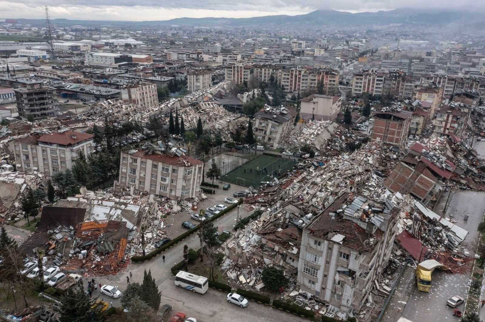 Число погибших в результате землетрясения в Турции достигло 31 974 человек