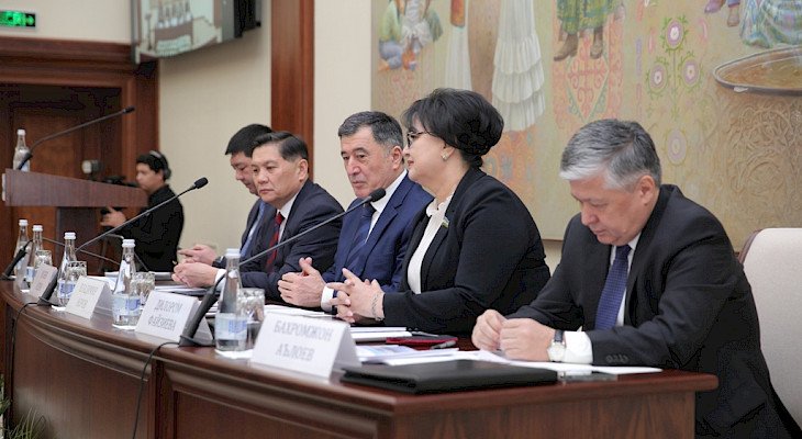 Кыргызстан и Узбекистан создают в регионе ЦА зону мира, добрососедства и взаимного доверия – замглавы МИД А.Исаев