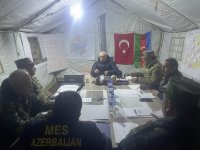Замглавы МЧС Азербайджана провел совещание в зоне землетрясения в Турции