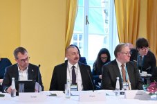 Президент Ильхам Алиев в рамках Мюнхенской конференции по безопасности принимает участие в круглом столе, посвященном энергетической безопасности