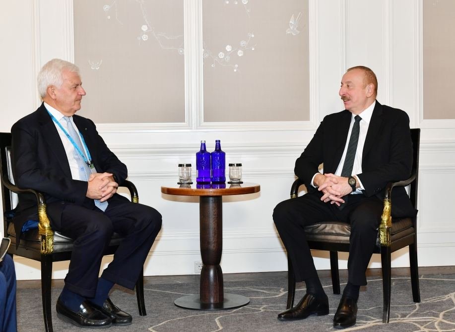 В Мюнхене состоялась встреча Президента Ильхама Алиева с главным исполнительным директором компании Leonardo