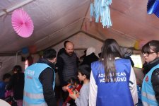 Билал Эрдоган ознакомился с деятельностью азербайджанских волонтеров в Турции
