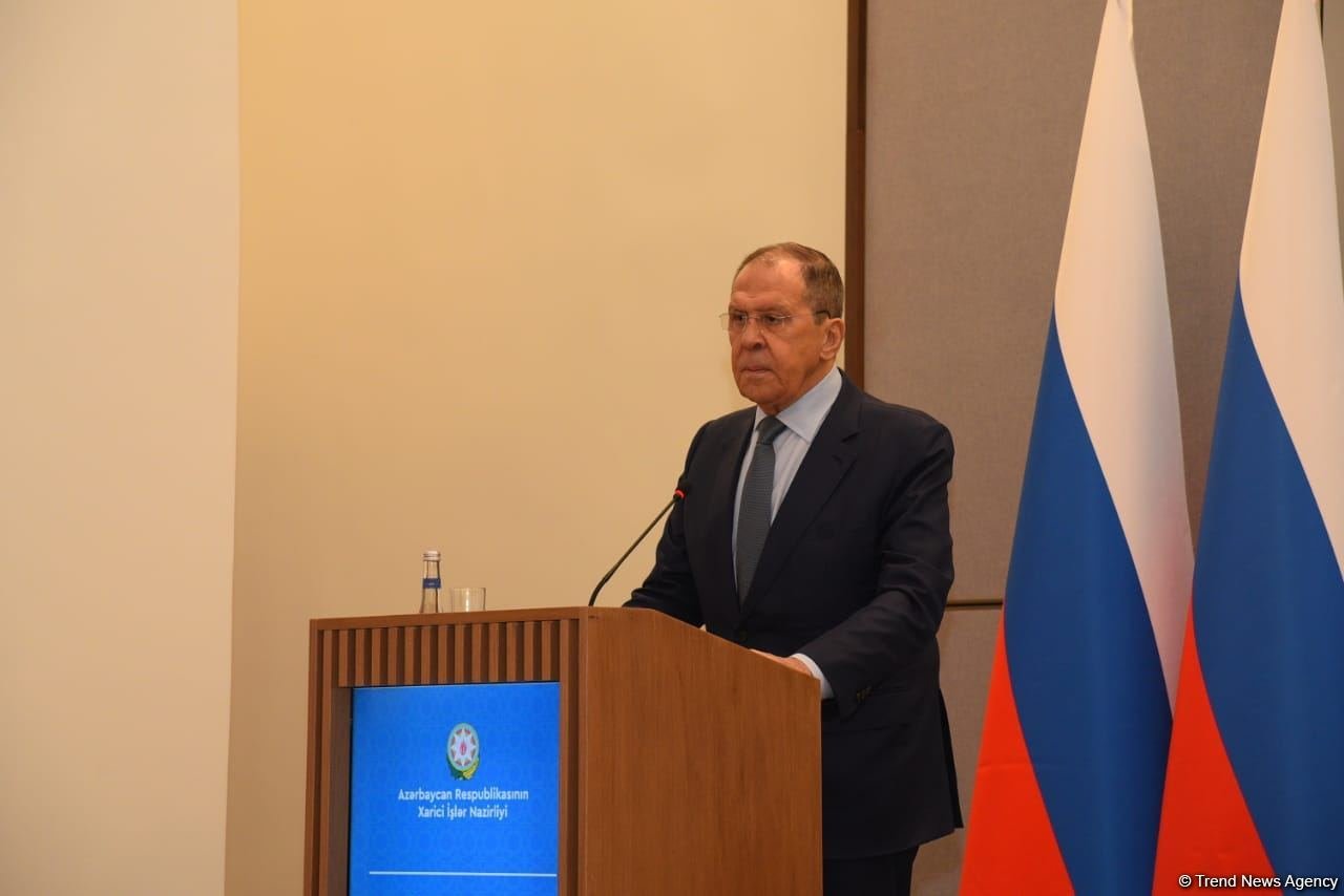 Россия готова содействовать достижению мирного соглашения между Баку и Ереваном - Лавров