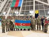 Türkiyəyə ezam olunan hərbi tibb personalı Azərbaycana qayıdıb
