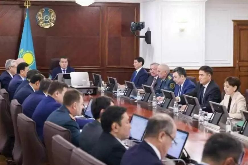 Kazakh Government backs draft youth policy concept