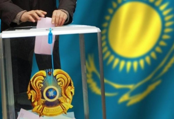 Явка казахстанцев на выборы составила 51,98% - данные на 16:00