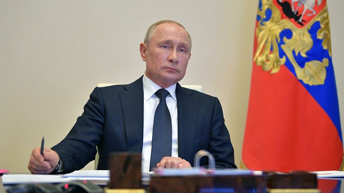 Putin 2024-cü ildəki prezident seçkilərində namizədliyini irəli sürməklə bağlı hələ ki qərar qəbul etməyib