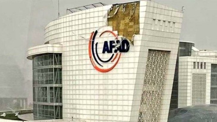 Fire erupts in auxiliary building of Turkish AFAD