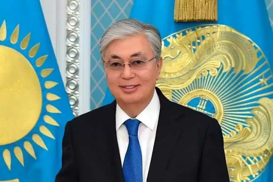 Касым-Жомарт Токаев поздравил казахстанцев с началом месяца Рамазан