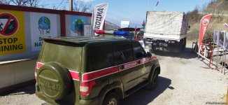Сonvoy of Russian peacekeepers moves freely along Azerbaijan's Lachin-Khankendi road