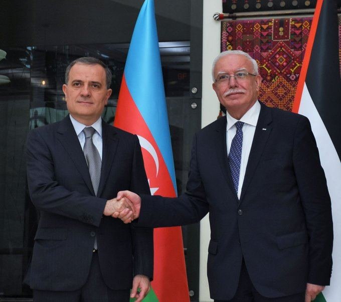 FMs of Azerbaijan, Palestine hold meeting