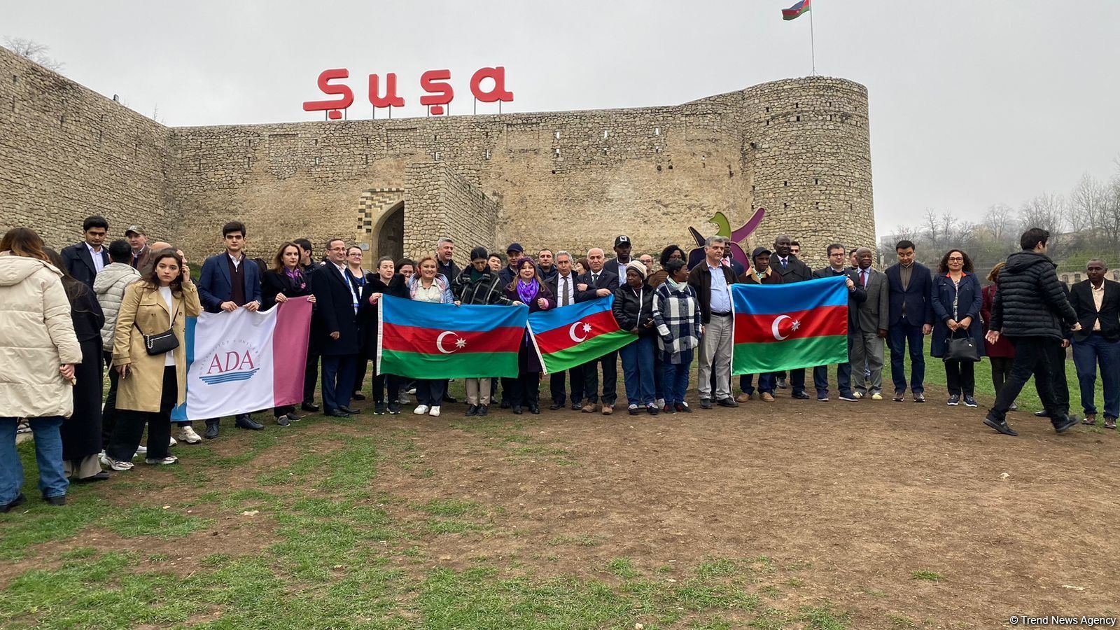 Делегация ТЮРКСОЙ по делам ЮНЕСКО посетила Шушинскую крепость