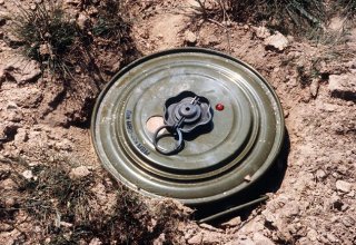 Mine explodes in Sumgayit, killing two civilians